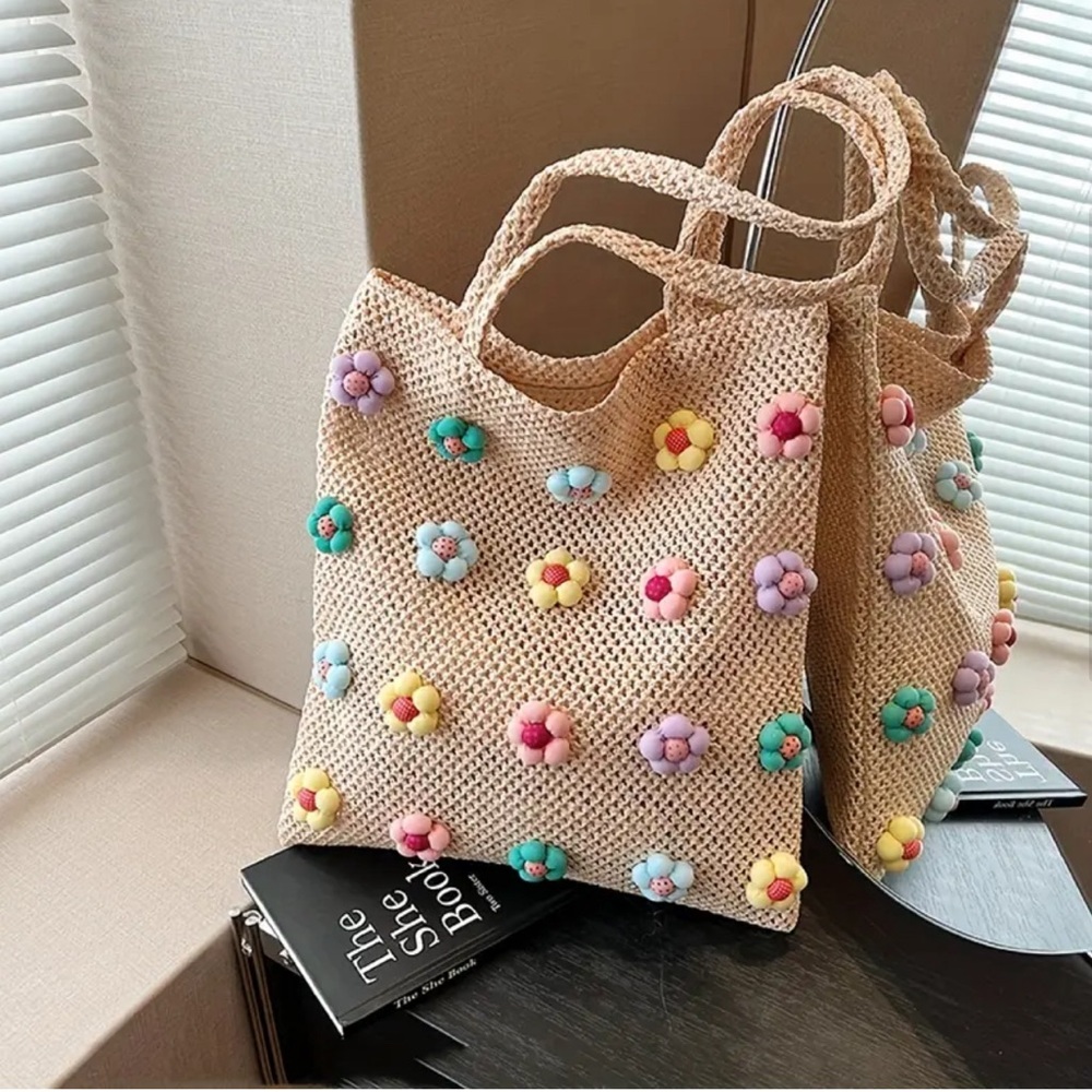 NWT Woven Summer Beach Bag| Blogger Favorite